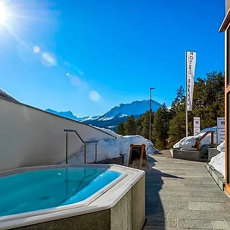 Otel Val Saraina